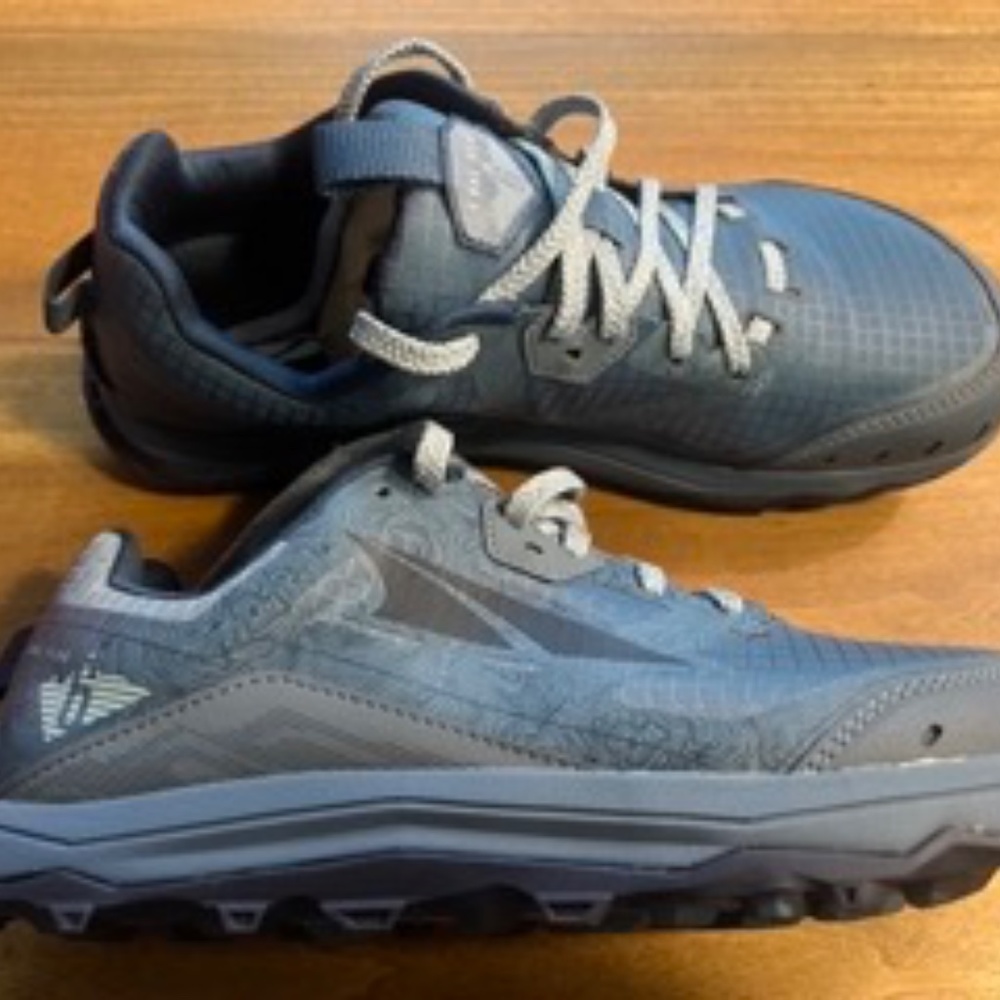 Women's Trail Running Shoe - ALTRA Lone Peak 6